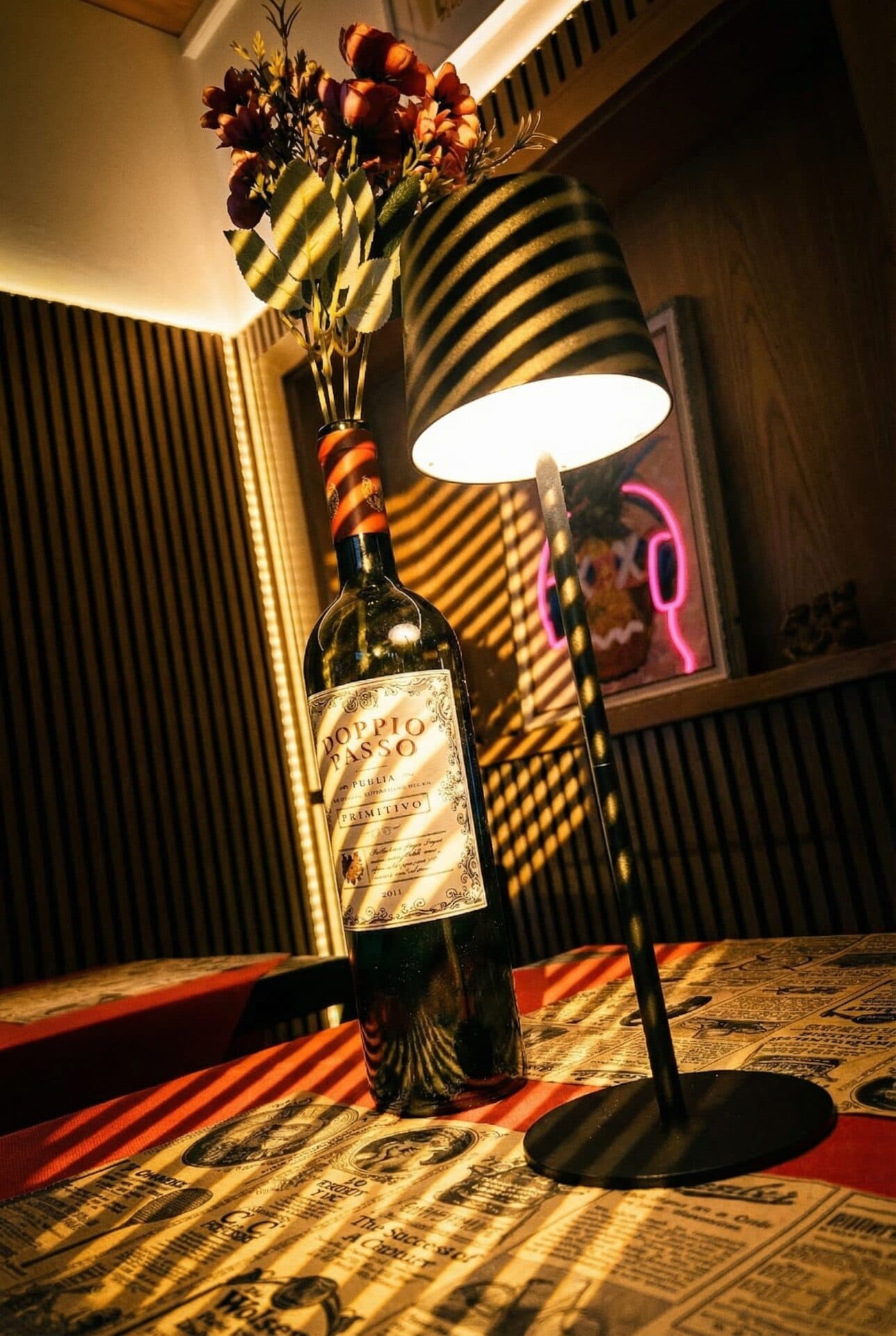Gemütliche Ecke mit stimmungsvollem Licht